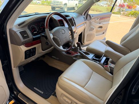 Used 2009 Lexus GX 470 AWD/4WD image 14