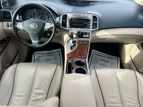 Used 2009 Toyota Venza image 3
