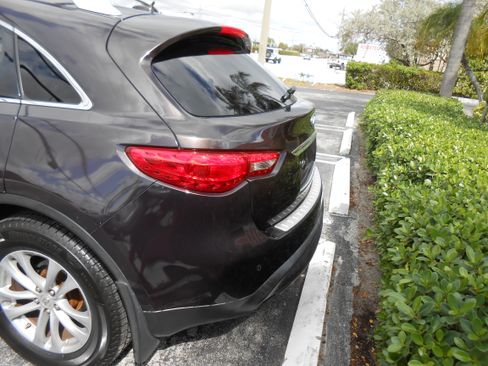 Used 2012 INFINITI FX35 image 4