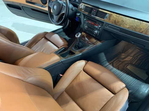 Used 2008 BMW 335xi image 12