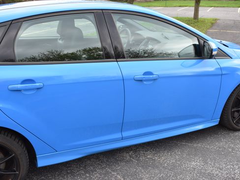 Used 2017 Ford Focus RS AWD/4WD image 38