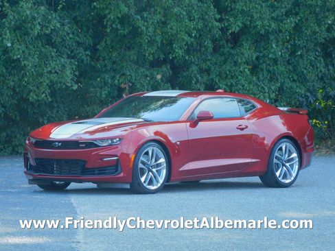 Used 2022 Chevrolet Camaro SS Coupe w/ 2SS RWD image 1