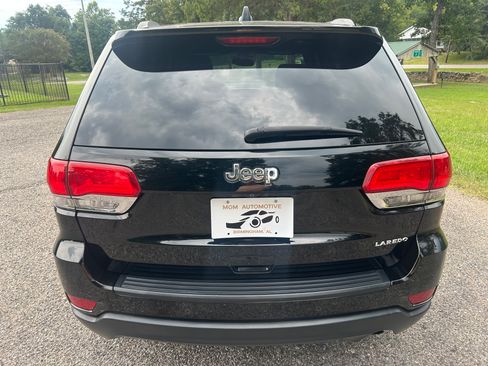 Used 2018 Jeep Grand Cherokee 2WD Laredo image 7