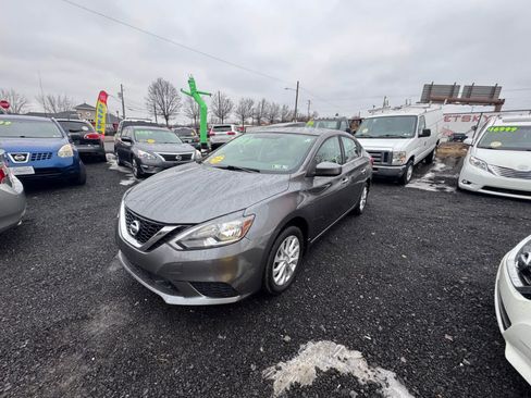 Used 2019 Nissan Sentra image 2