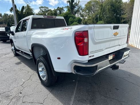 Used 2022 Chevrolet Silverado 3500 LT image 6