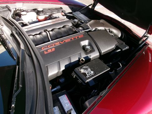 Used 2008 Chevrolet Corvette w/ Z51 Performance Package image 10