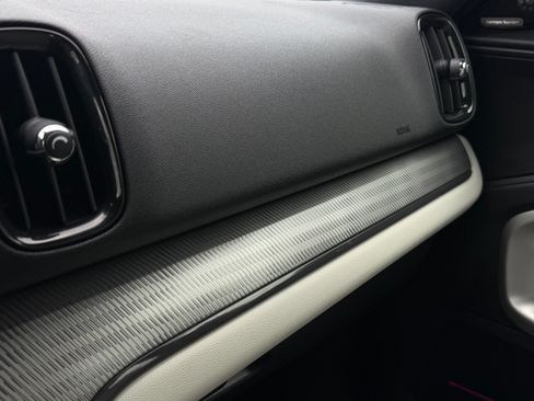 Used 2021 MINI Cooper Countryman S image 45