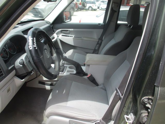 Used 2008 Jeep Liberty 2WD Sport image 8