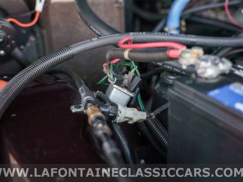 Used 1991 Jeep Grand Wagoneer image 54