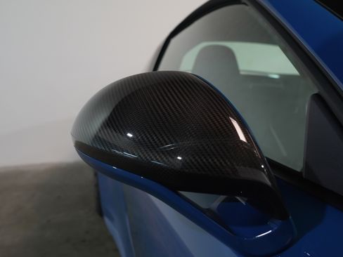 Used 2018 Porsche 911 Targa 4 GTS image 40