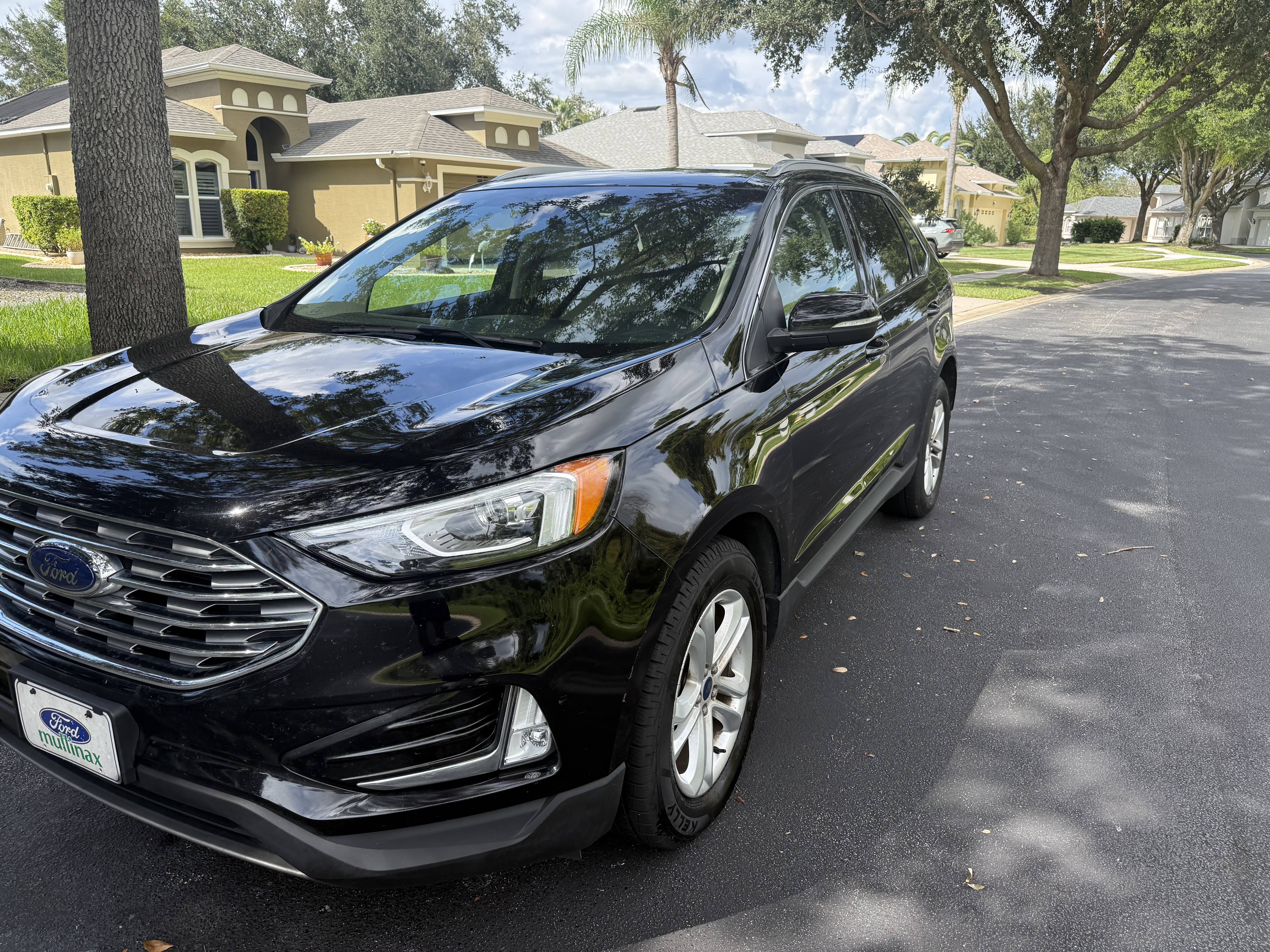 Used 2019 Ford Edge FWD SEL image 4