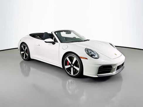 New 2026 Porsche 911 Carrera 4S image 7
