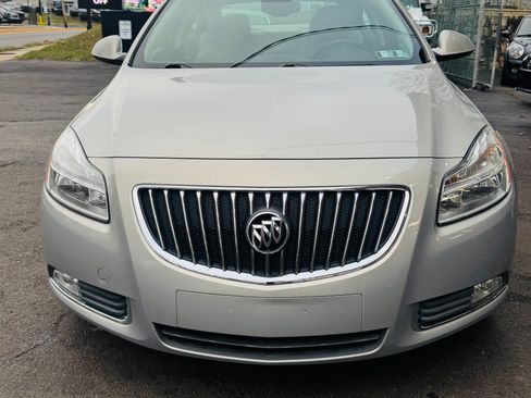 Used 2011 Buick Regal CXL image 2