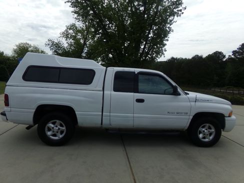 Used 2001 Dodge Ram 1500 Truck Sport image 5