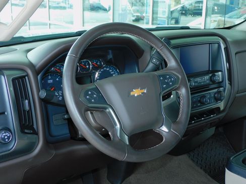 Used 2018 Chevrolet Silverado 1500 LT image 18