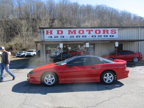 Used 1997 Chevrolet Camaro RS image 1