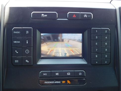 Used 2018 Ford F150 4x4 SuperCrew image 13