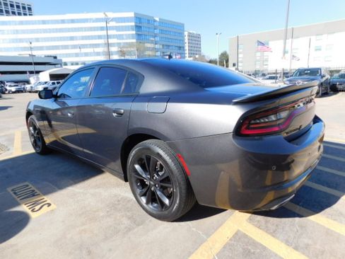 Used 2023 Dodge Charger SXT image 5