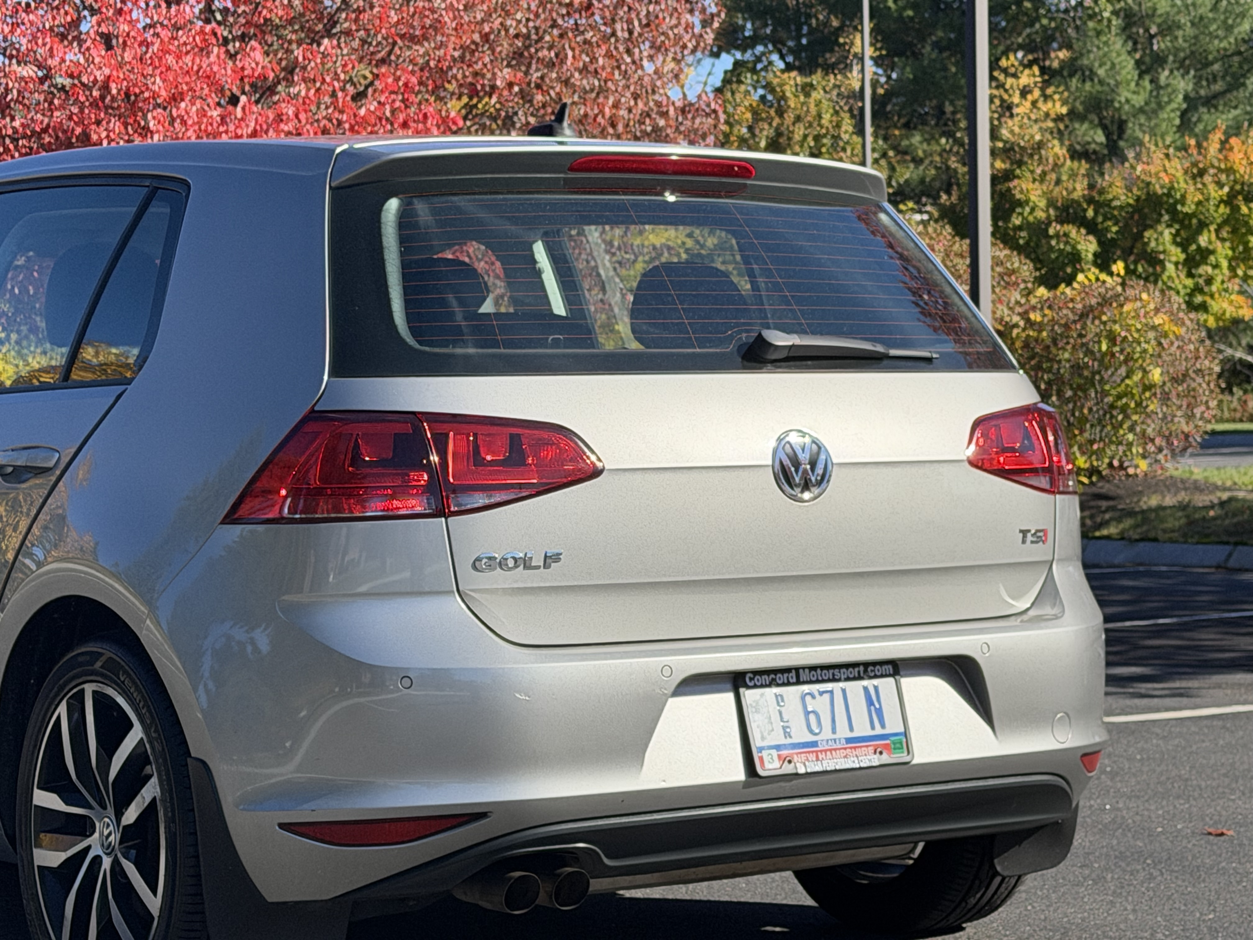 Used 2016 Volkswagen Golf SE FWD image 80