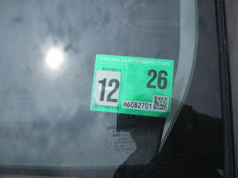 Used 2001 Honda Civic LX Sedan image 12