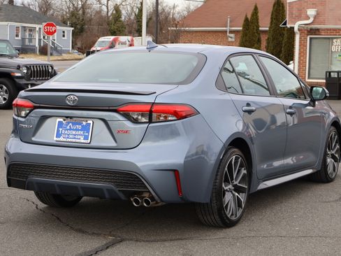 Used 2020 Toyota Corolla XSE image 7
