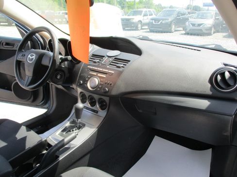 Used 2011 MAZDA MAZDA3 i Sport Sedan FWD image 20