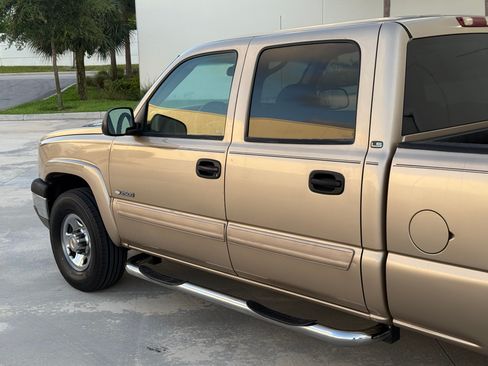 Used 2004 Chevrolet Silverado 2500 LS RWD image 33