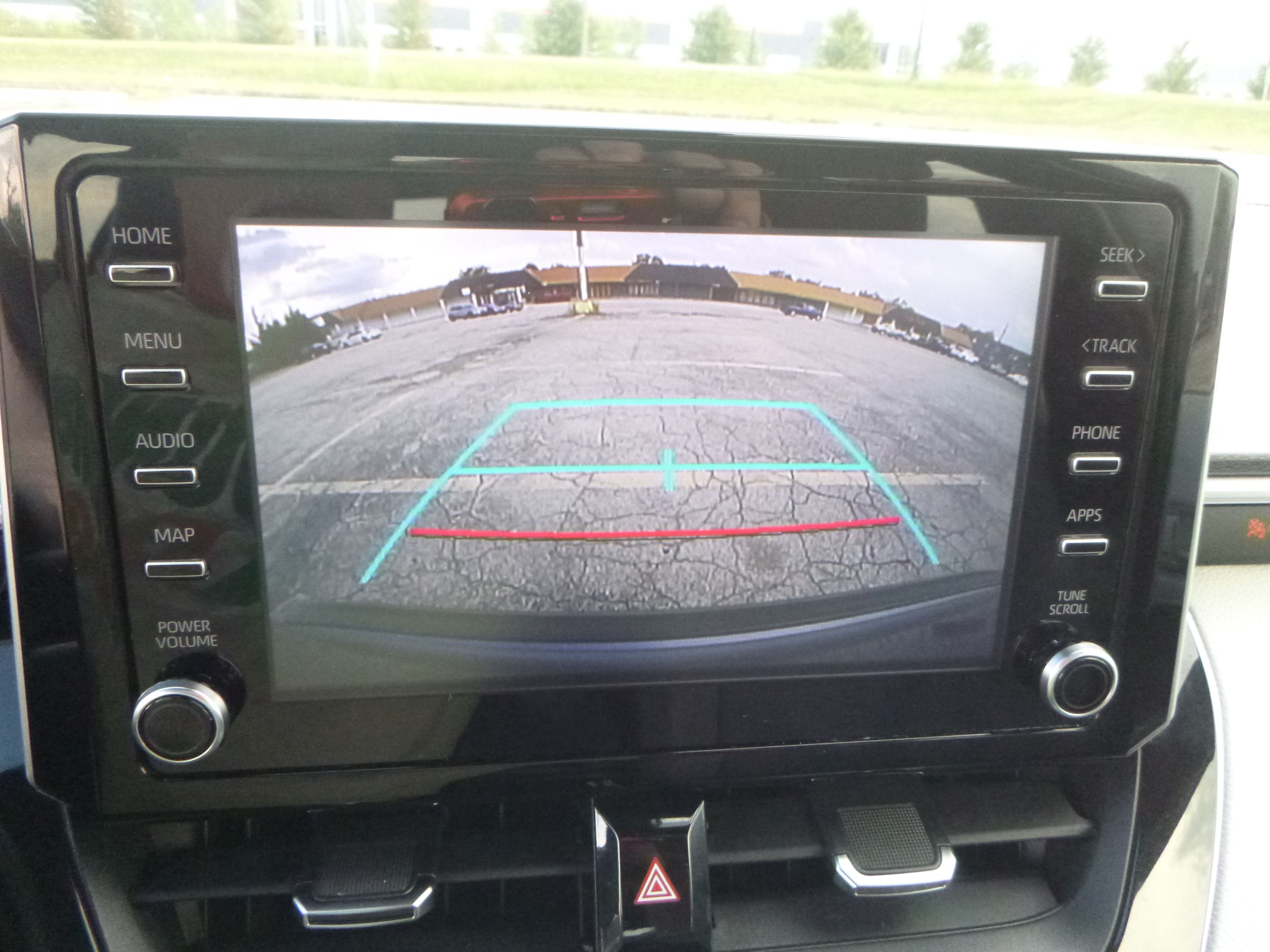 Used 2020 Toyota Corolla SE Sedan w/ Premium Package FWD image 24