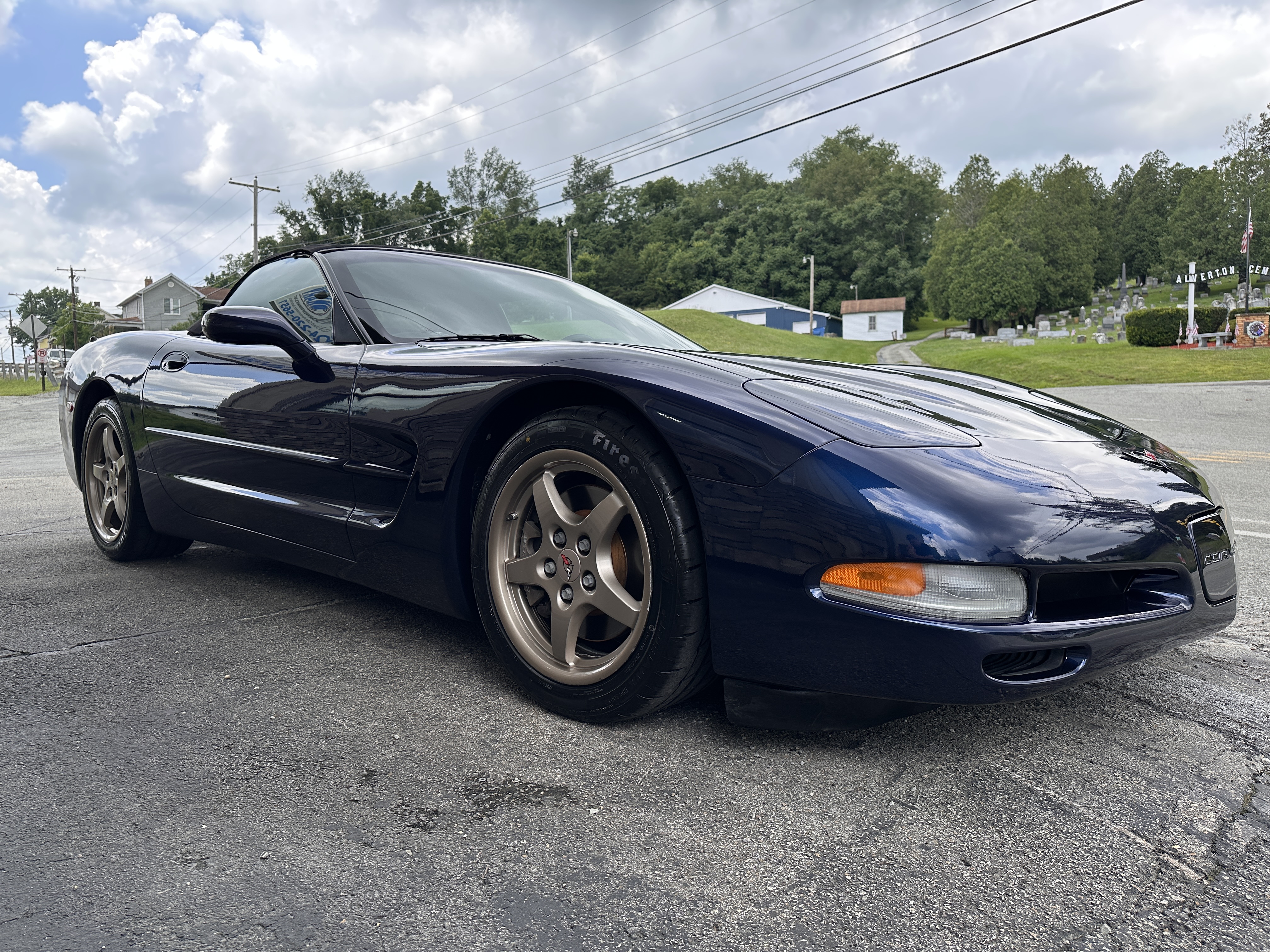 Used 1999 Chevrolet Corvette Convertible RWD image 5