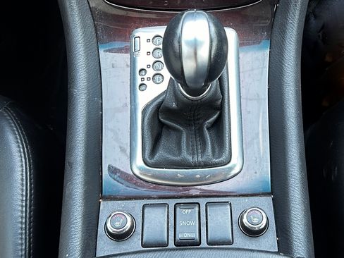 Used 2011 INFINITI EX35 Journey image 16