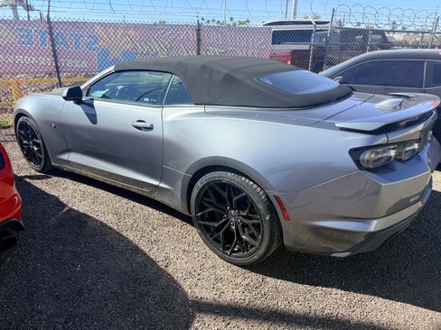 Used 2020 Chevrolet Camaro SS image 2