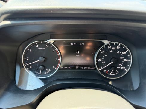 Used 2024 Nissan Rogue AWD SV image 7