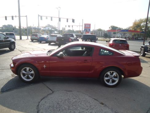Used 2008 Ford Mustang image 15