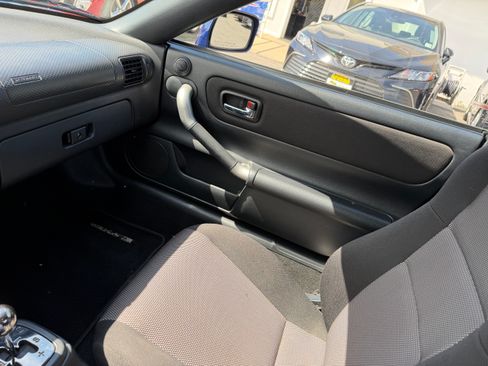 Used 2002 Toyota MR2 Spyder UNAVAIL RWD image 11