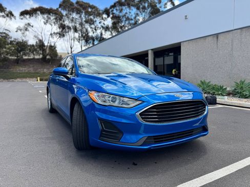 Used 2020 Ford Fusion S FWD image 3