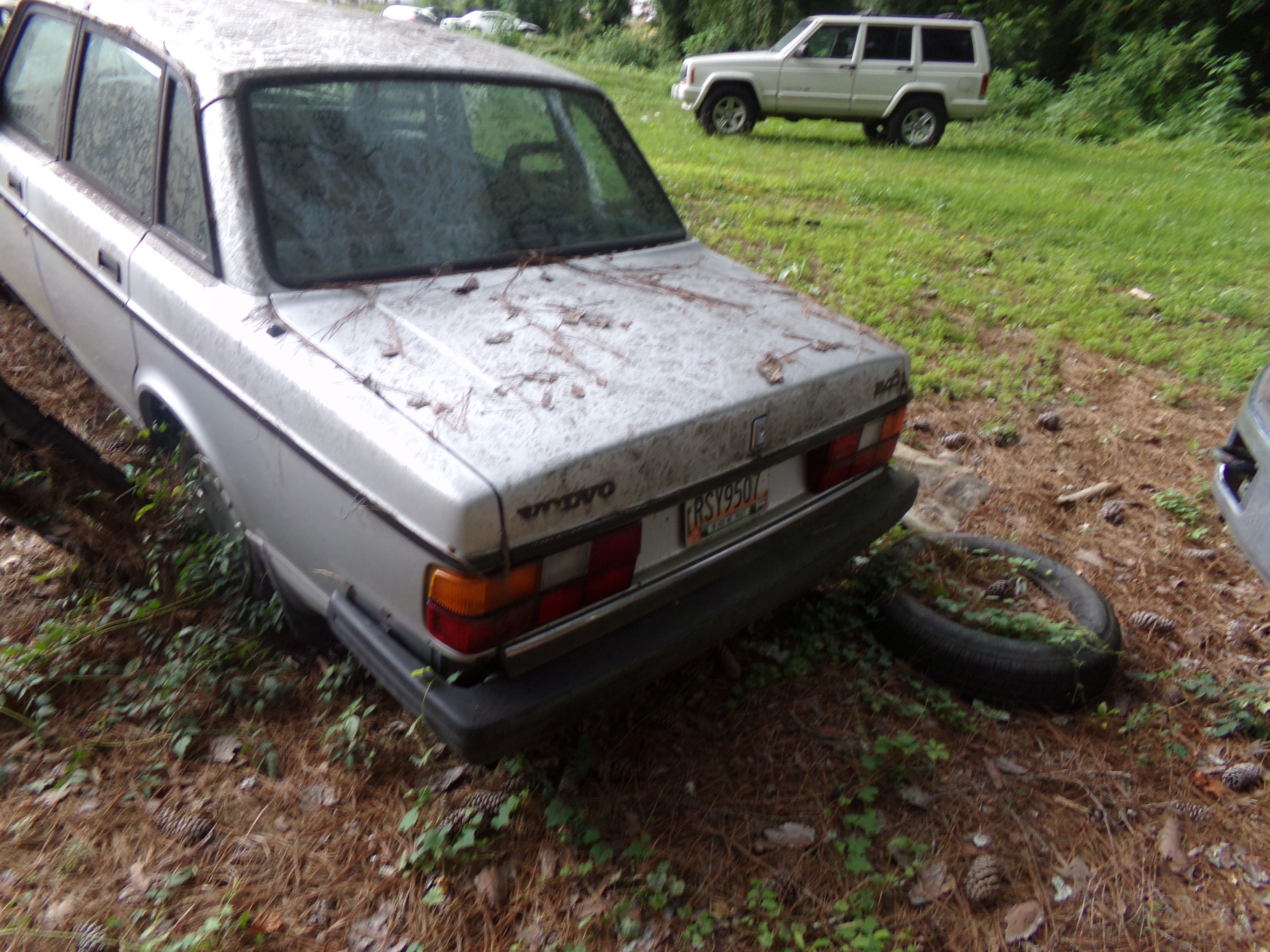 Used 1992 Volvo 240 GL Sedan RWD image 4