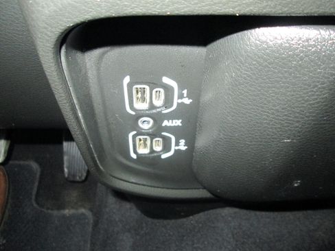 Used 2022 RAM 2500 Laramie image 23