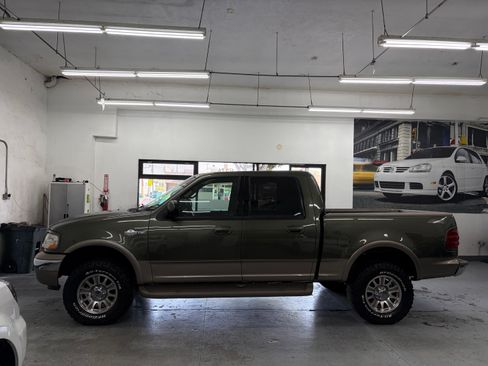 Used 2002 Ford F150 4x4 King Ranch image 3