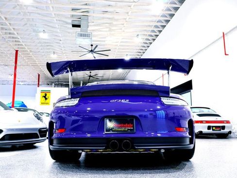 Used 2016 Porsche 911 GT3 RS image 16