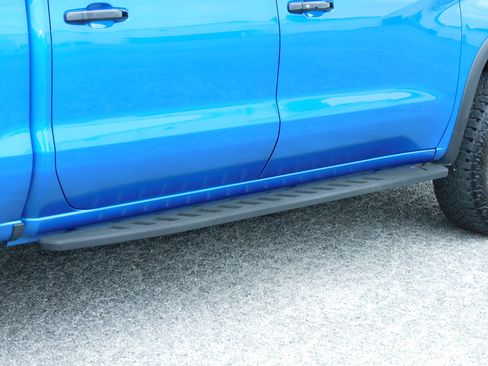 Used 2024 Chevrolet Silverado 1500 ZR2 image 10