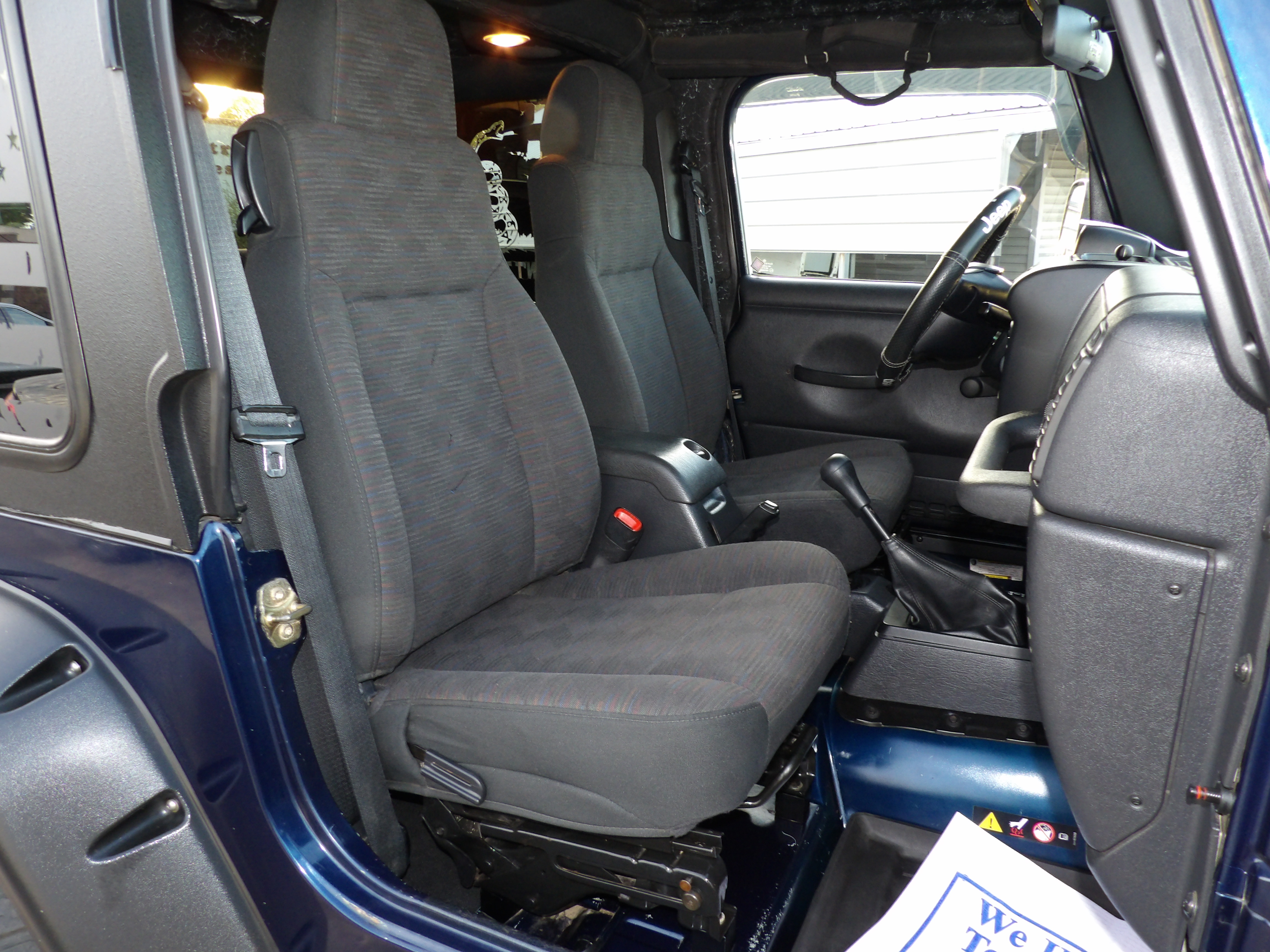 Used 2005 Jeep Wrangler 4WD Rubicon image 13