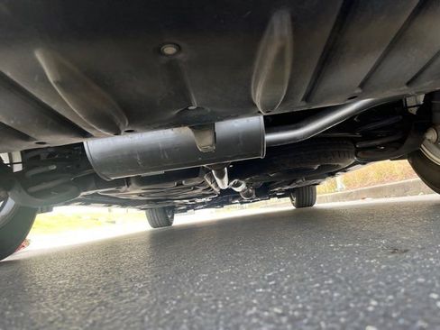 Used 2018 Toyota Sienna LE image 30