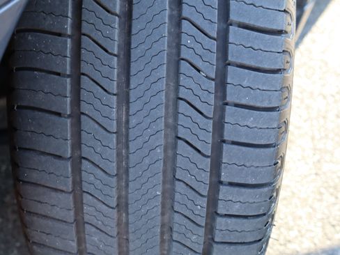 Used 2013 INFINITI G37 image 33