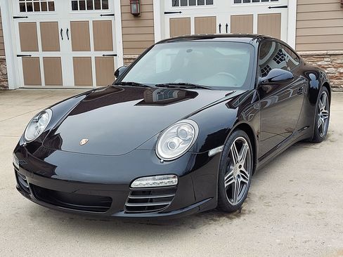 Used 2009 Porsche 911 Carrera 4S image 3