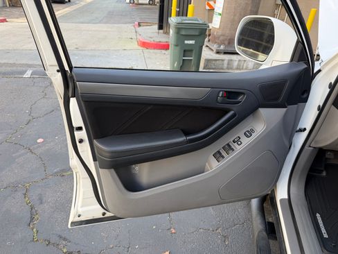 Used 2008 Toyota 4Runner Sport image 18