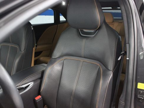 Used 2023 Lucid Air Grand Touring image 42