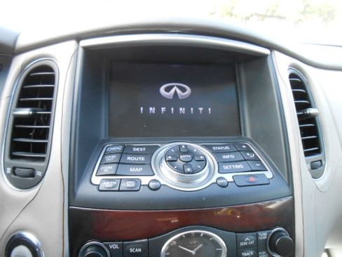 Used 2010 INFINITI EX35 2WD image 13