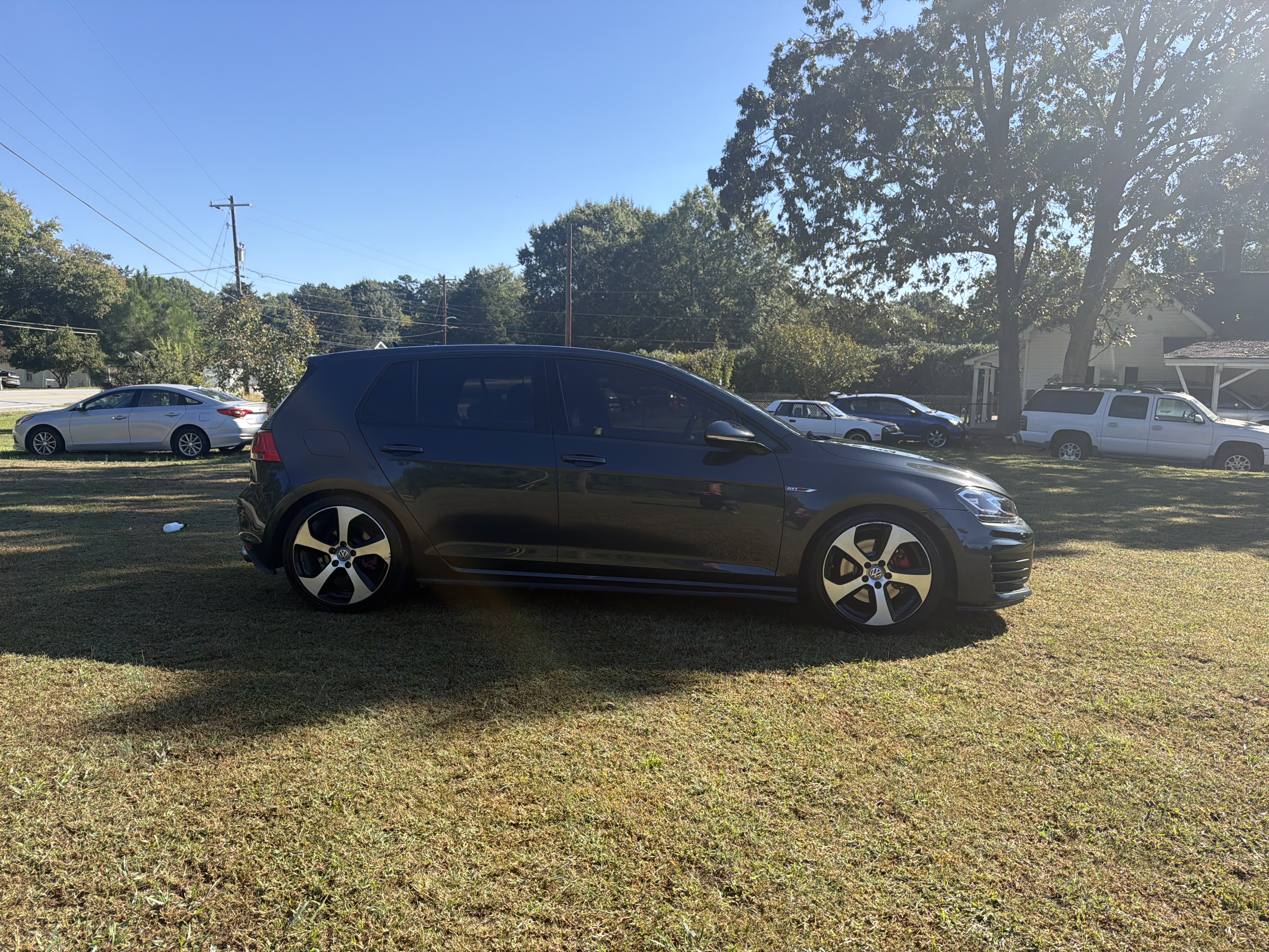 Used 2017 Volkswagen GTI 4-Door FWD image 87