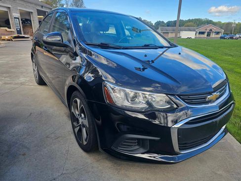 Used 2017 Chevrolet Sonic Premier image 3