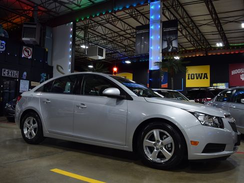 Used 2014 Chevrolet Cruze LT FWD image 13
